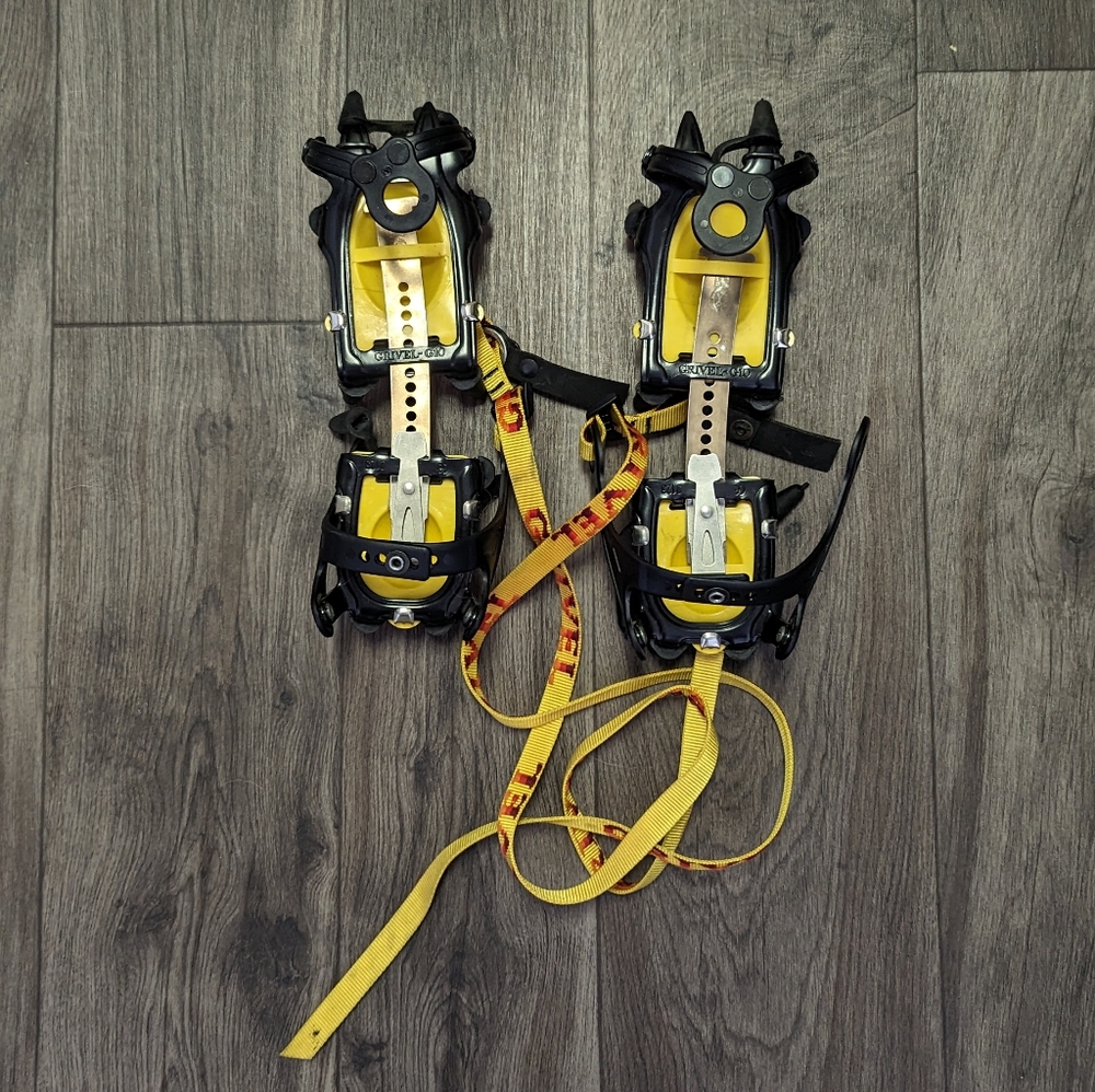 Grivel G-10 Wide Crampons